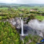 Descubre la belleza natural de la cascada de Gujuli en Álava